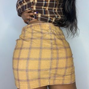 Cute plaid corduroy mini skirt